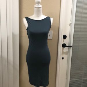 Inches 27x35 (dress) only worn once